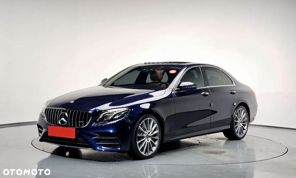 Mercedes-Benz Klasa E - 2