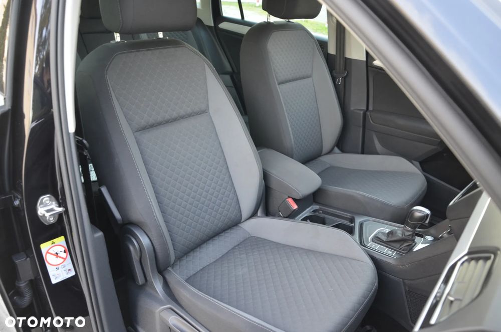 Volkswagen Tiguan - 21