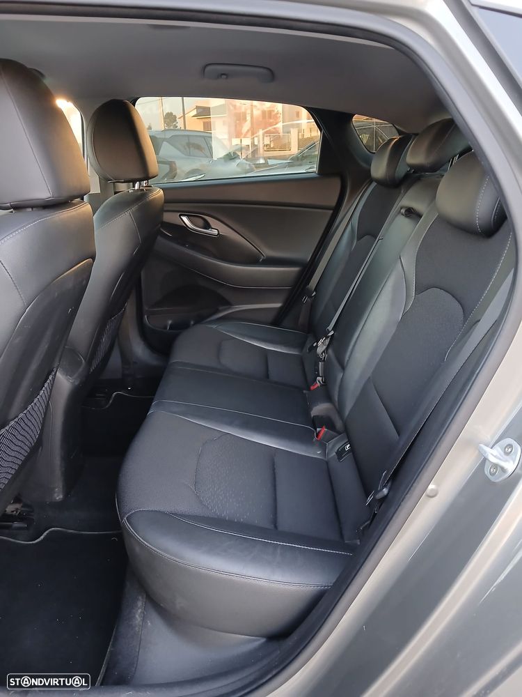 Hyundai i30 Fastback 1.0 T-GDI Style - 7