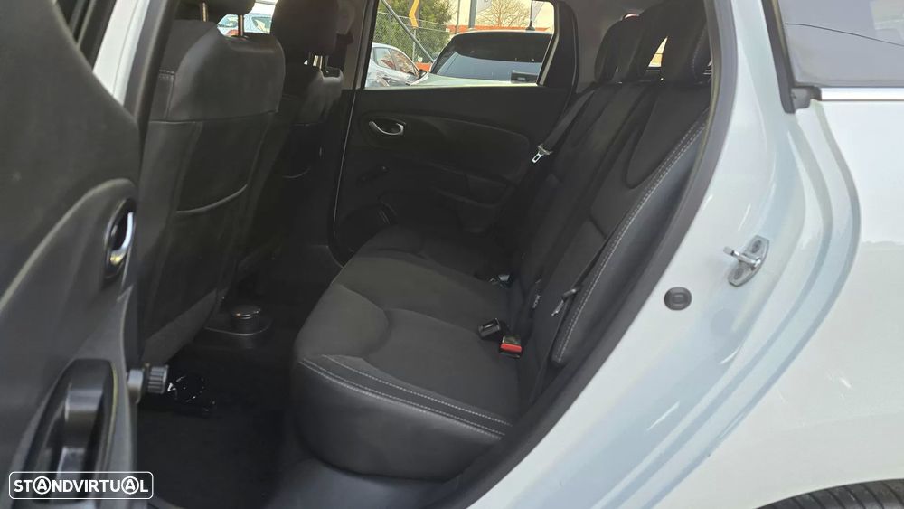 Renault Clio Sport Tourer 0.9 TCe Limited - 16