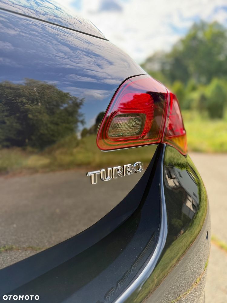 Opel Astra 1.6 Turbo - 11