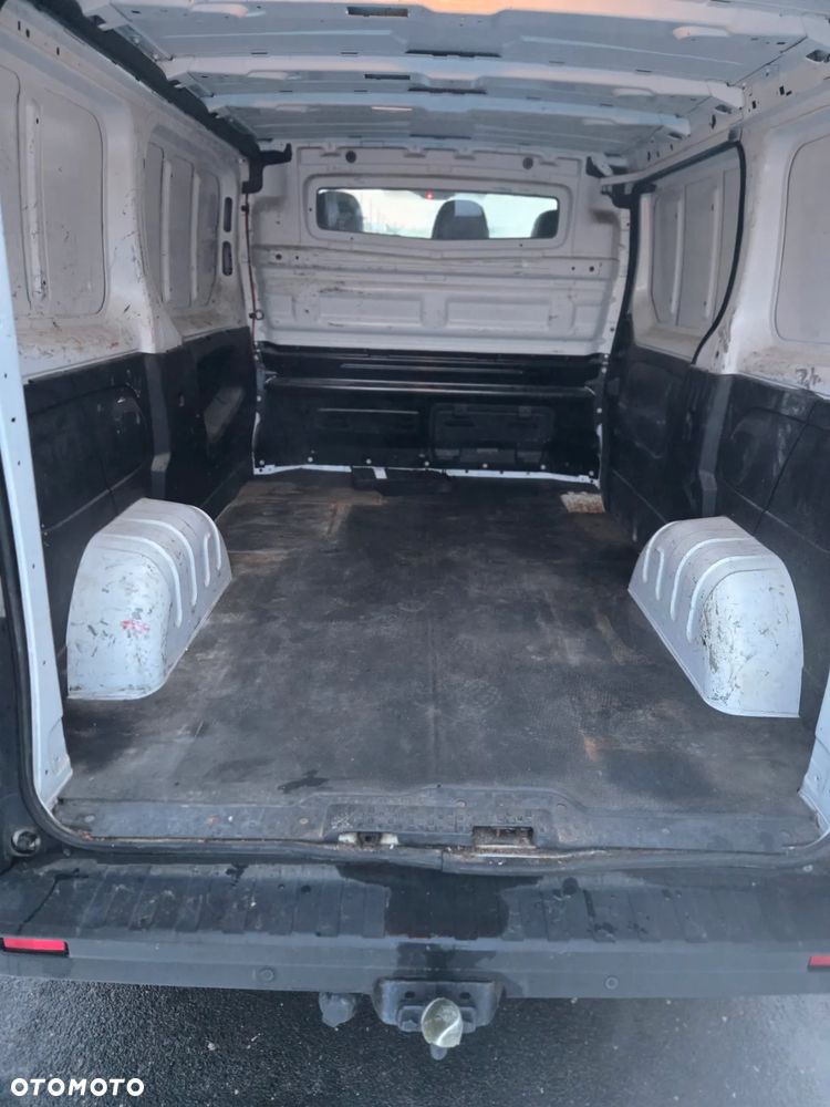 Renault Trafic - 11