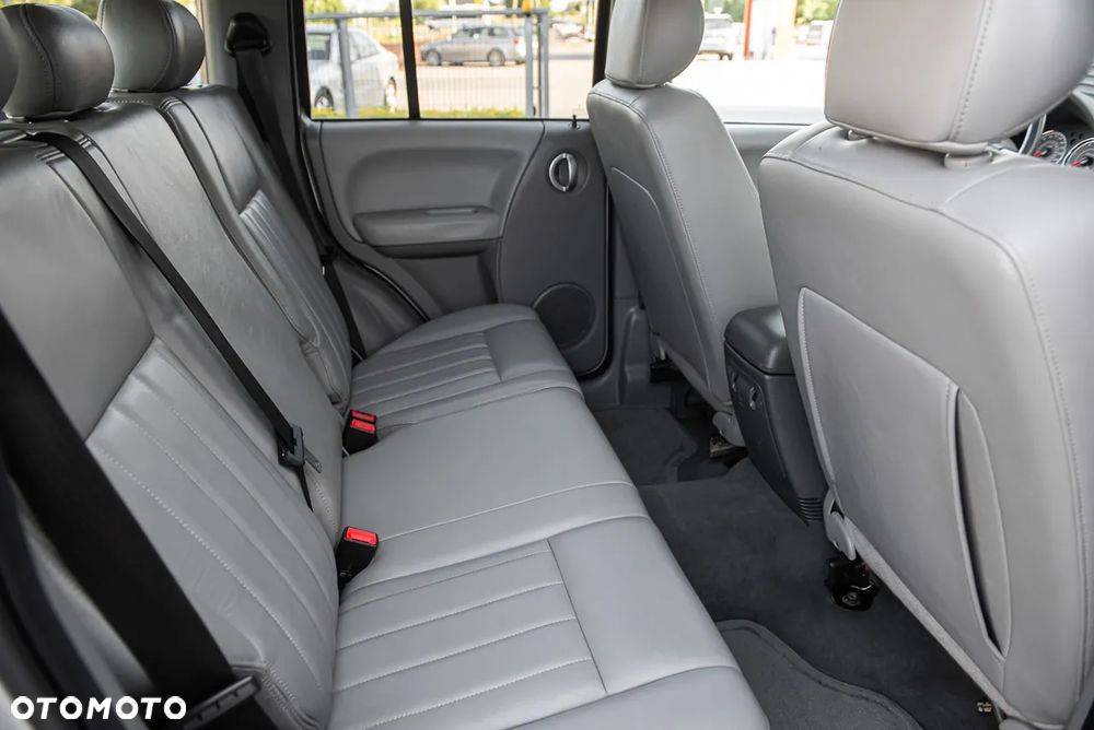 Jeep Cherokee 2.8 CRD Limited - 28