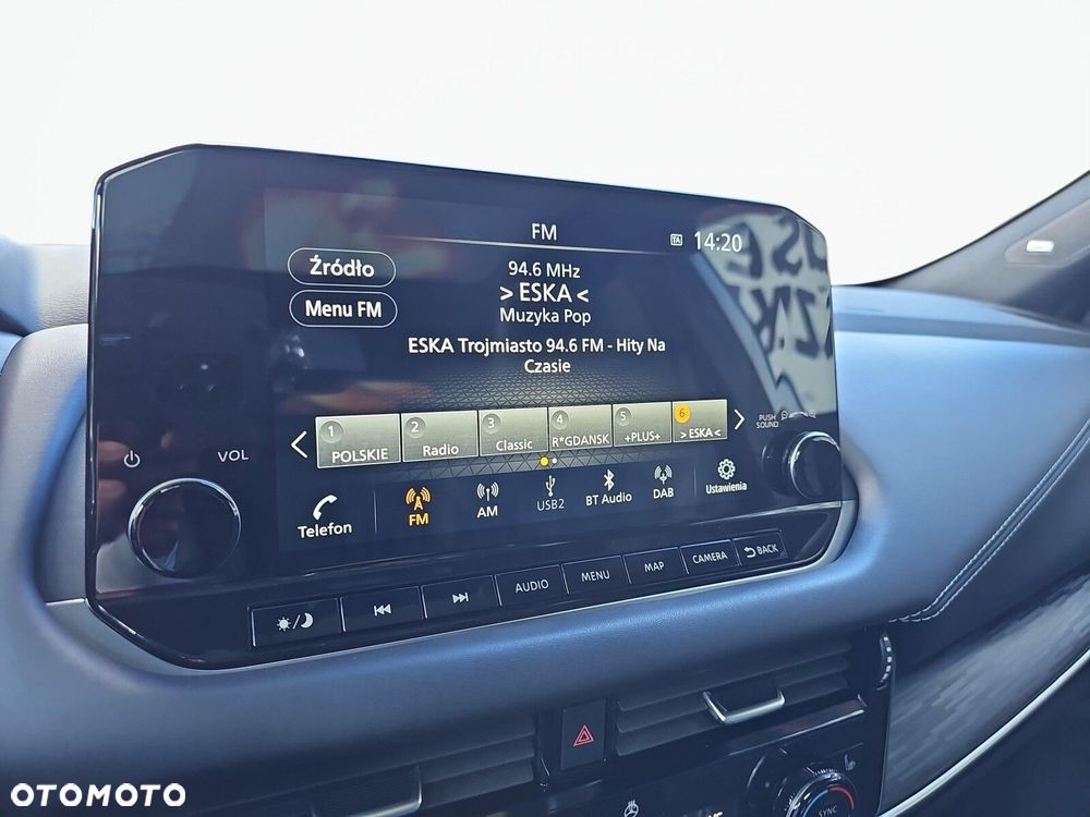 Nissan Qashqai - 25
