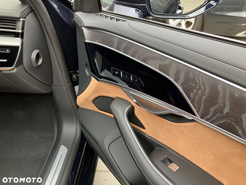 Audi A8 - 29