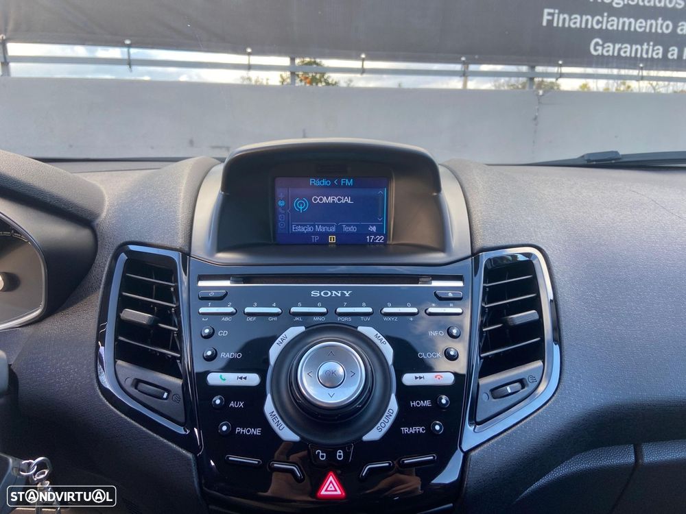 Ford Fiesta 1.0 EcoBoost S&S COOL&CONNECT - 12