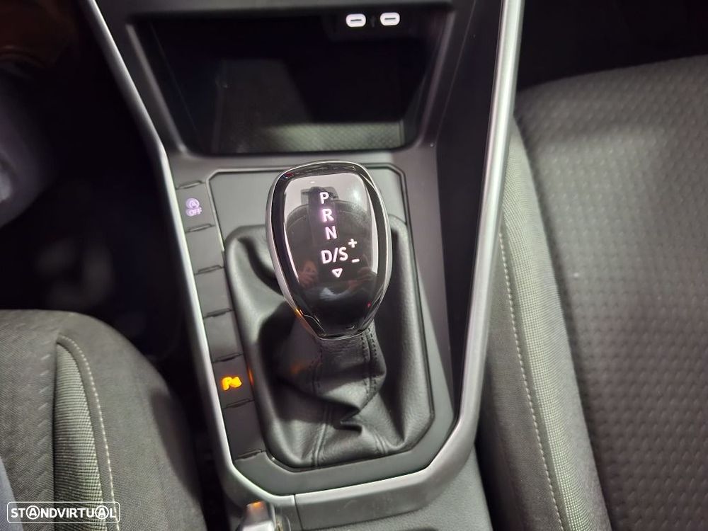 VW Polo 1.0 TSI Urban DSG - 17