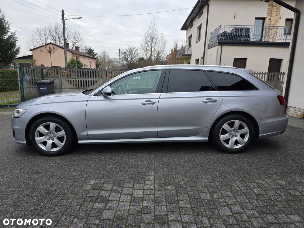 Audi A6 Avant 2.0 TDI Ultra S tronic - 12