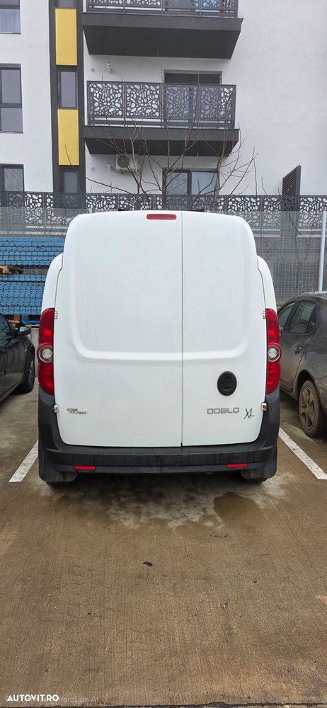 Fiat Doblo 1.6 Mjet Combi Maxi Confort - 8