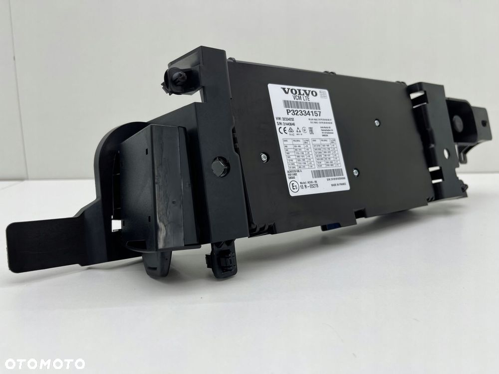 VOLVO XC40 MODUŁ KOMPENSATOR VCM LTE MOCOWANIE KOMPLET 32334157 - 1