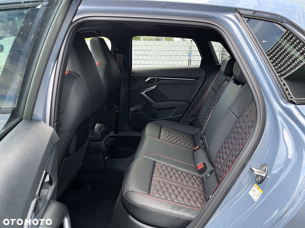 Audi RS3 Sportback - 22
