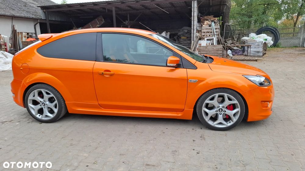 Ford Focus ST - 14