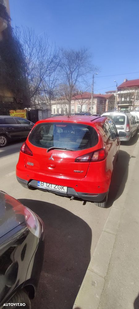 Mitsubishi Colt - 6