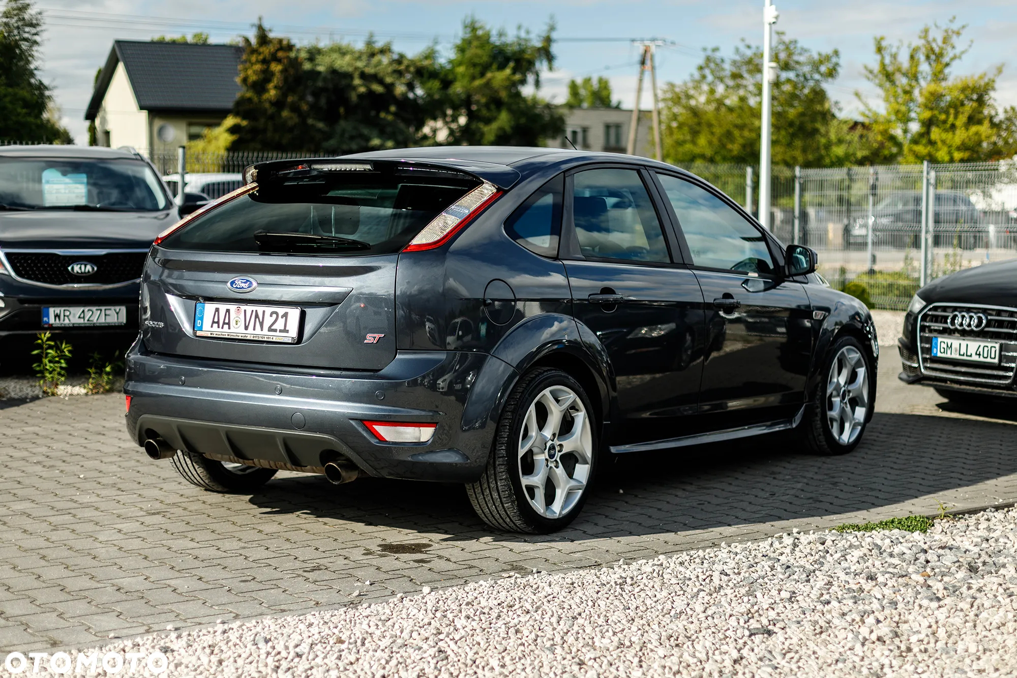 Ford Focus 2.5 ST - 13