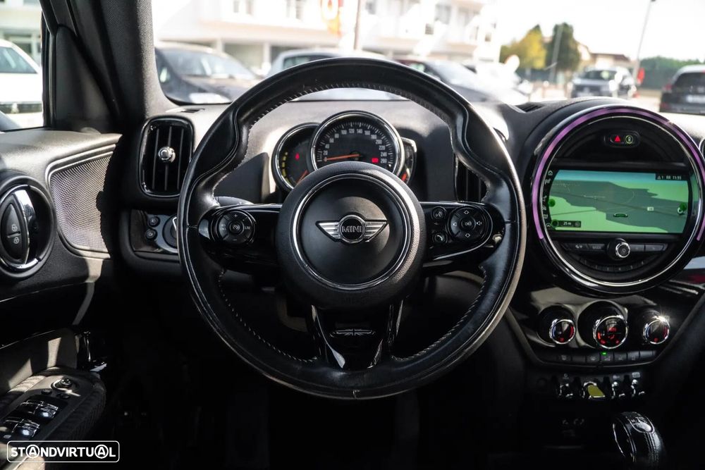 MINI Countryman Cooper SE ALL4 Auto - 31