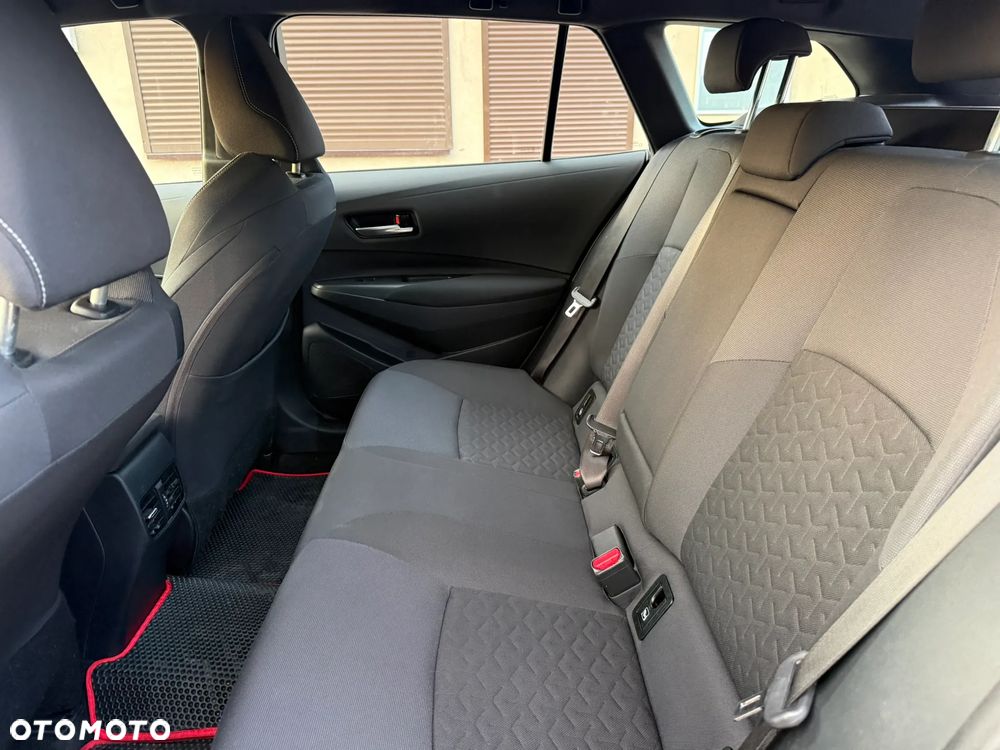 Toyota Corolla 2.0 Hybrid Comfort - 20