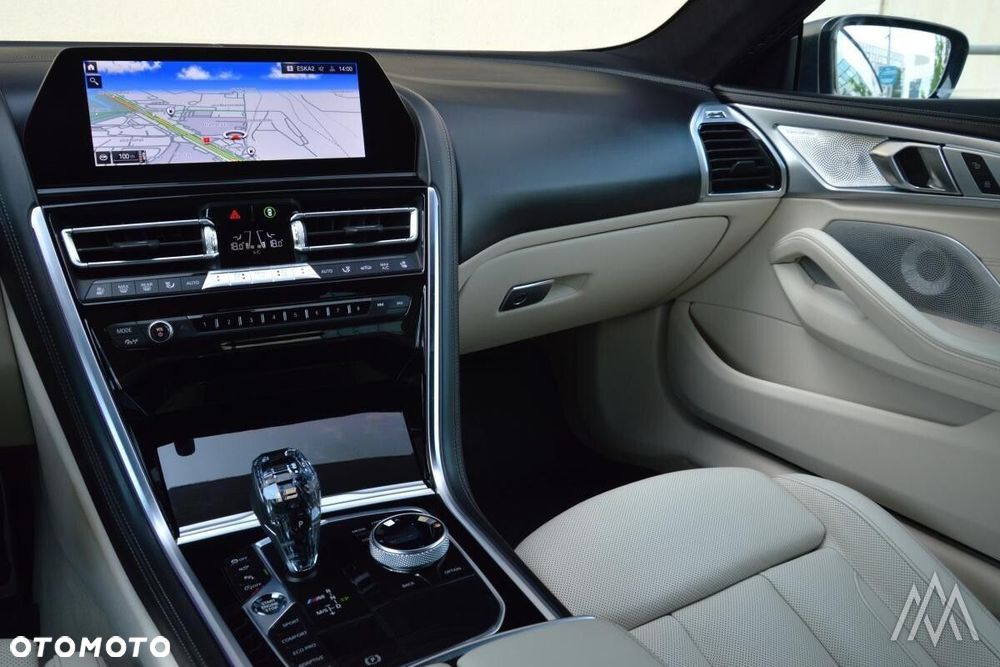BMW Seria 8 - 25