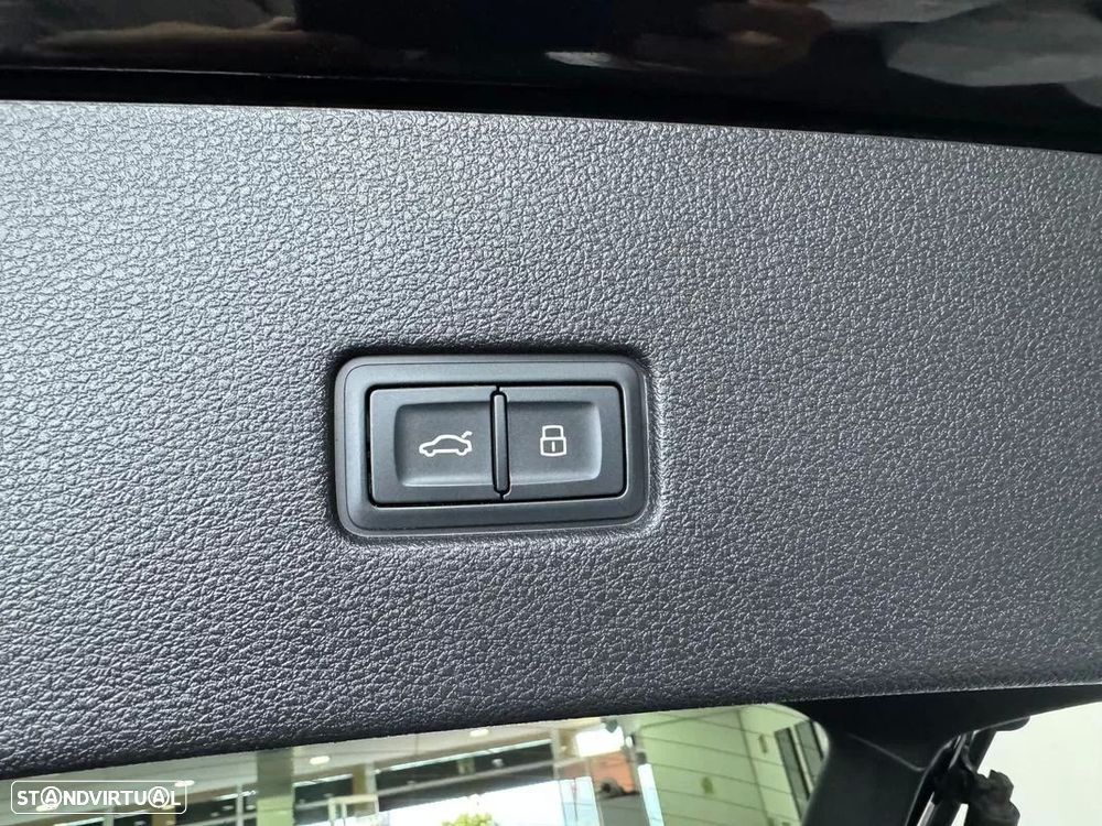 Audi Q8 3.0 TDI 50 quattro Tiptronic - 12