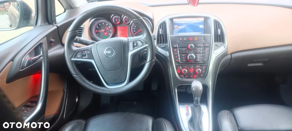 Opel Astra 1.4 T Sport - 16