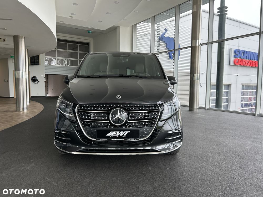 Mercedes-Benz Klasa V 300 d 4-Matic 9G-Tronic Exclusive (d³ugi) - 3