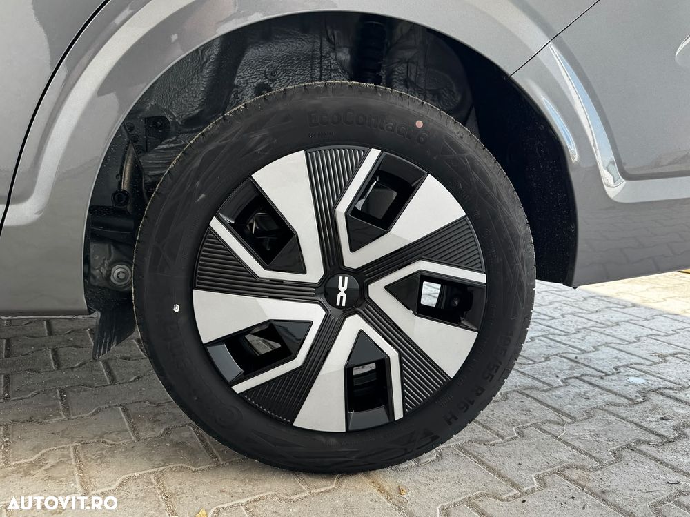 Dacia Logan TCe 90 CVT Expression - 6