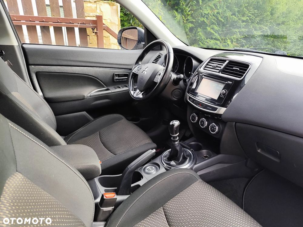Mitsubishi Asx 2016 photo 5