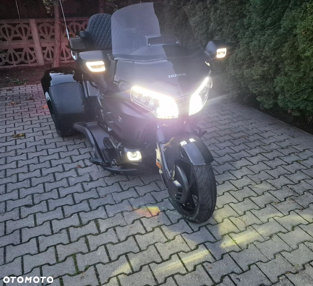 Honda GL - 26