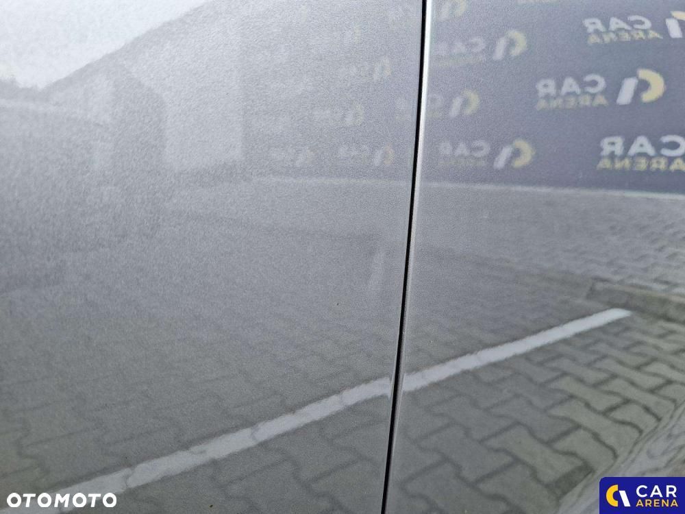 Hyundai i30 1.5 DPI Classic + - 18