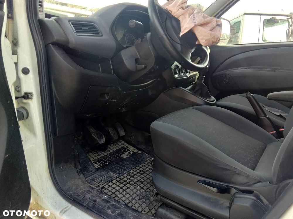 FIAT DOBLO 1.6 MULTIJET 105KM 2011R KLIMATYZACJA - CZĘŚCI !!! - 11