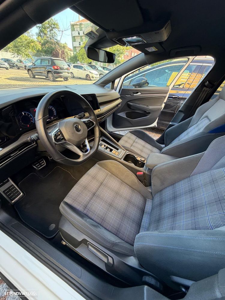 VW Golf - 15