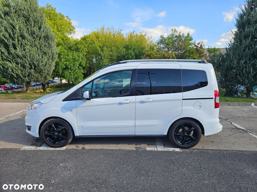 Ford Tourneo Courier 2016 photo 2