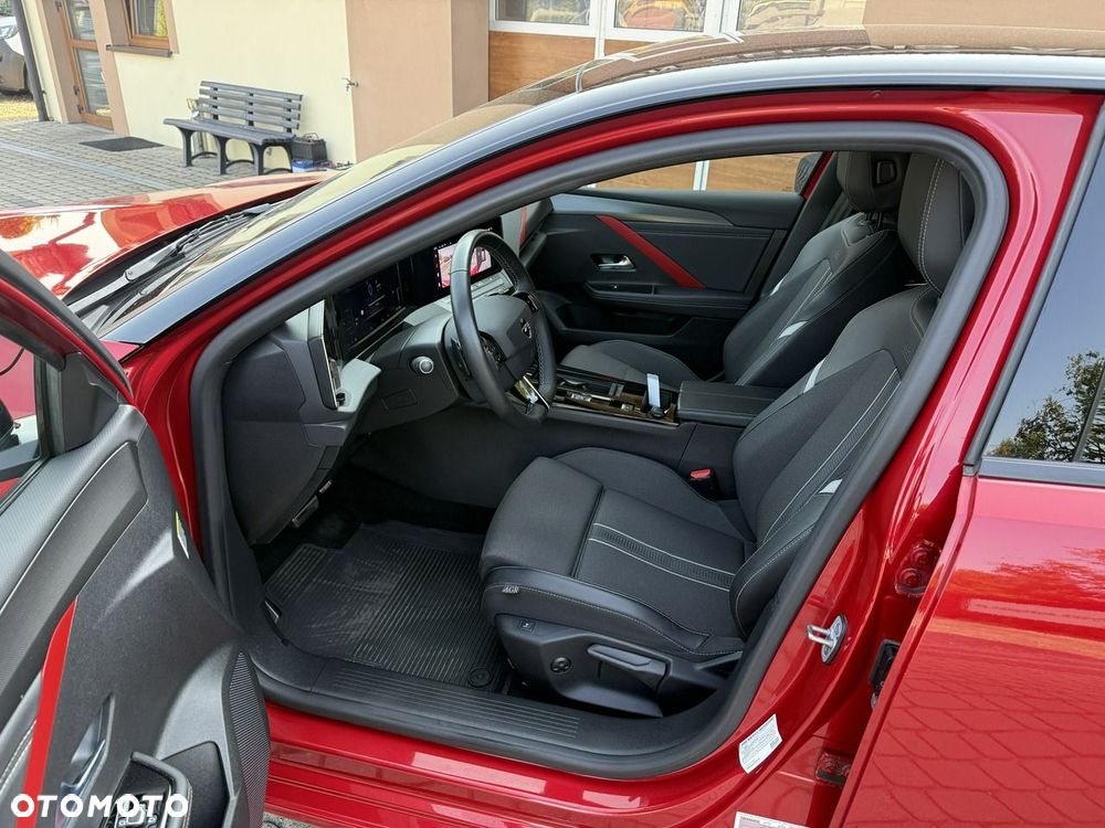 Opel Astra 1.6 T Plug-in Hybrid GS Line - 25