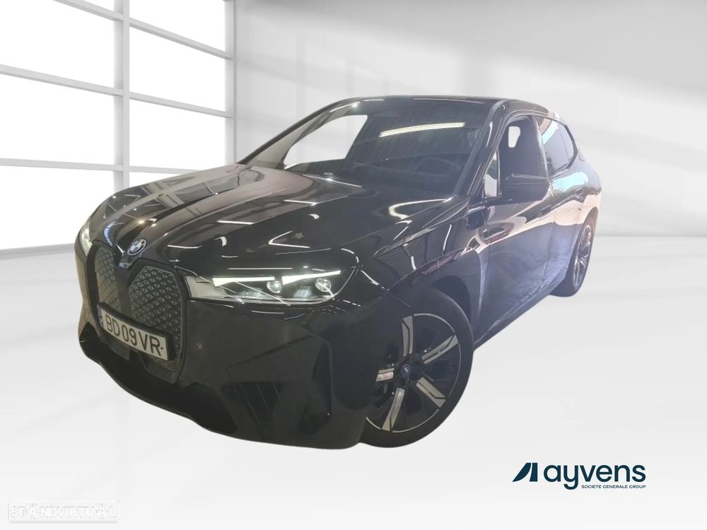 BMW iX xDrive 40 - 1