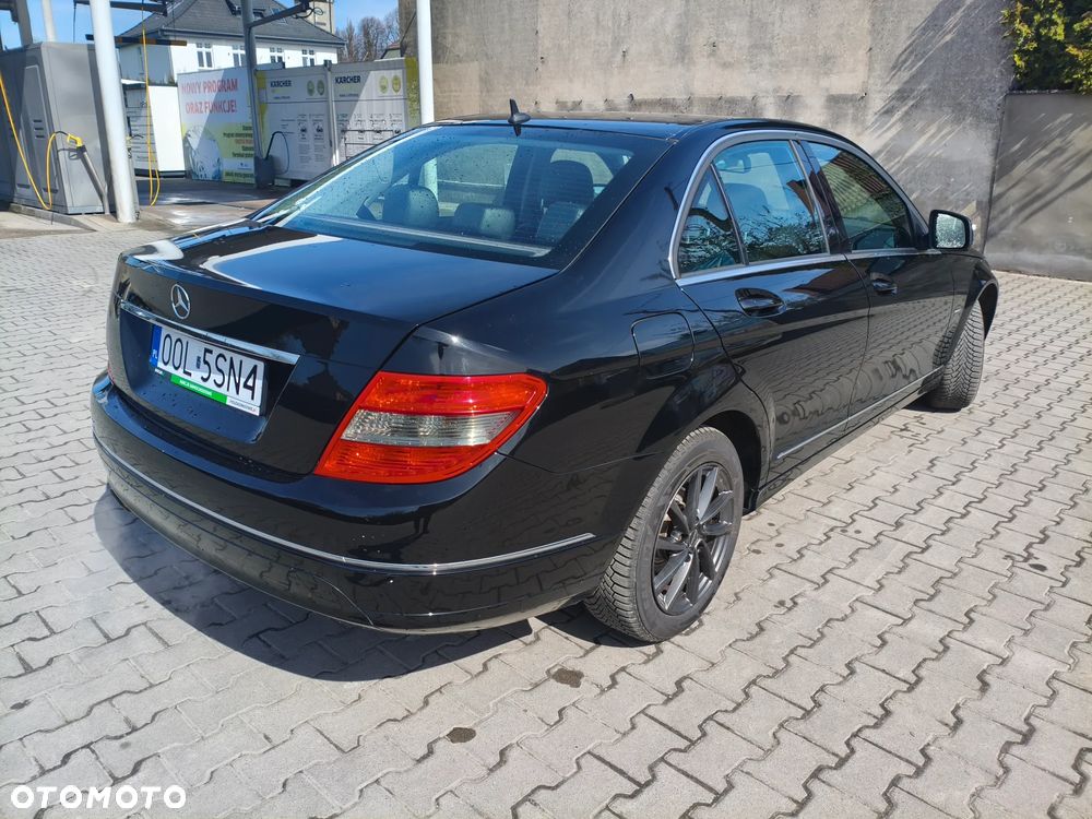 Mercedes-Benz Klasa C 200 Kompressor Avantgarde - 4