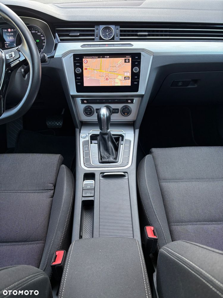 Volkswagen Passat Variant 1.5 TSI EVO Comfortline DSG - 15