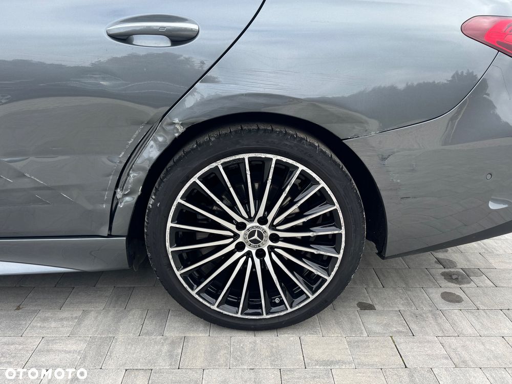 Mercedes-Benz Klasa C 220 d mHEV 4-Matic AMG - 12