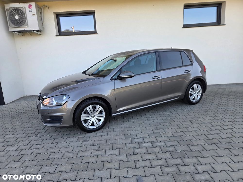 Volkswagen Golf - 15