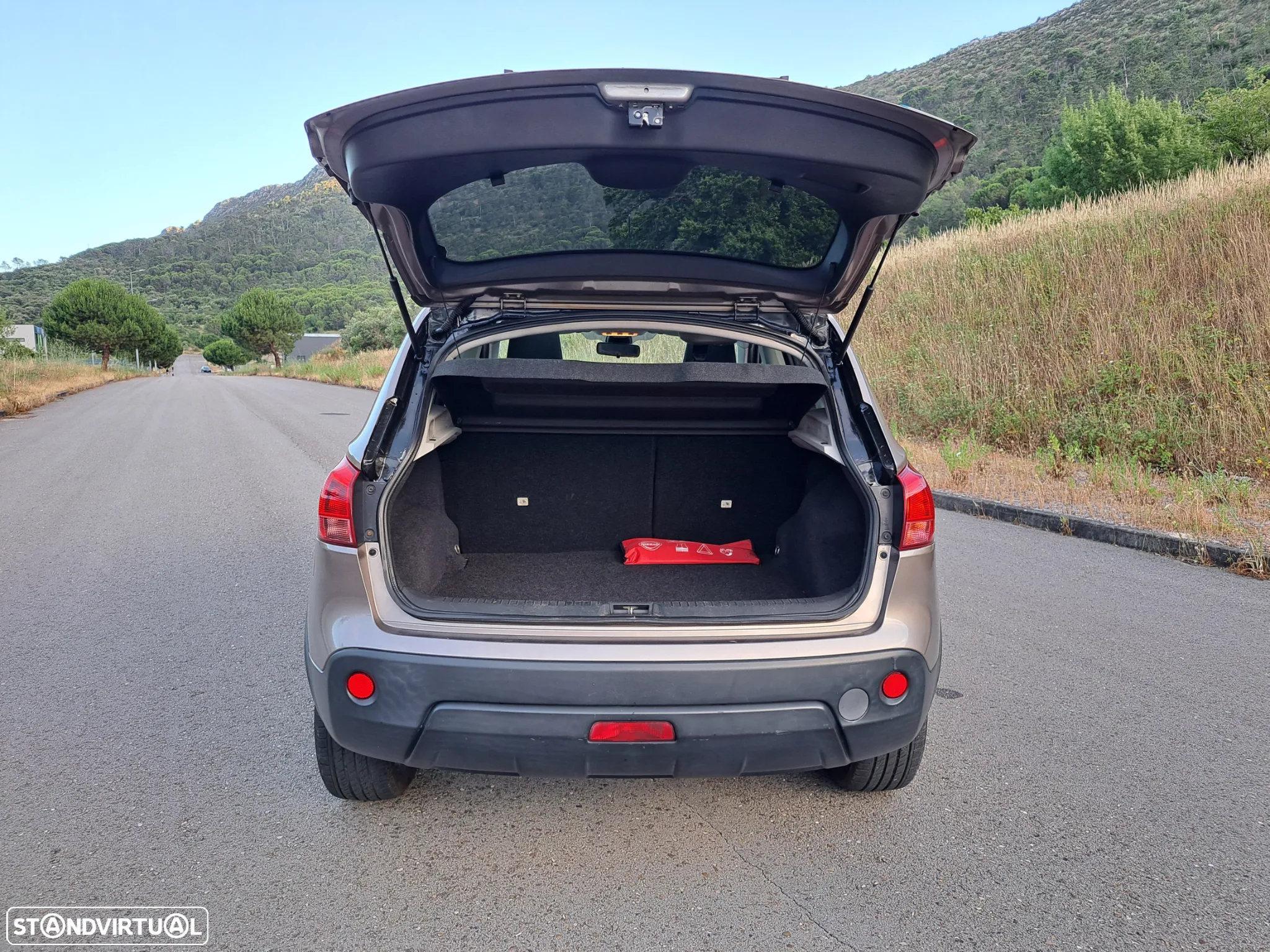 Nissan Qashqai 1.5 dCi Tekna Sport 17 - 28