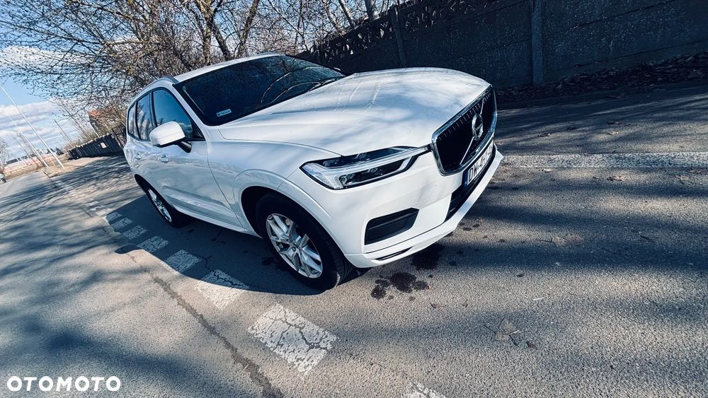 Volvo XC 60 T4 Momentum - 9