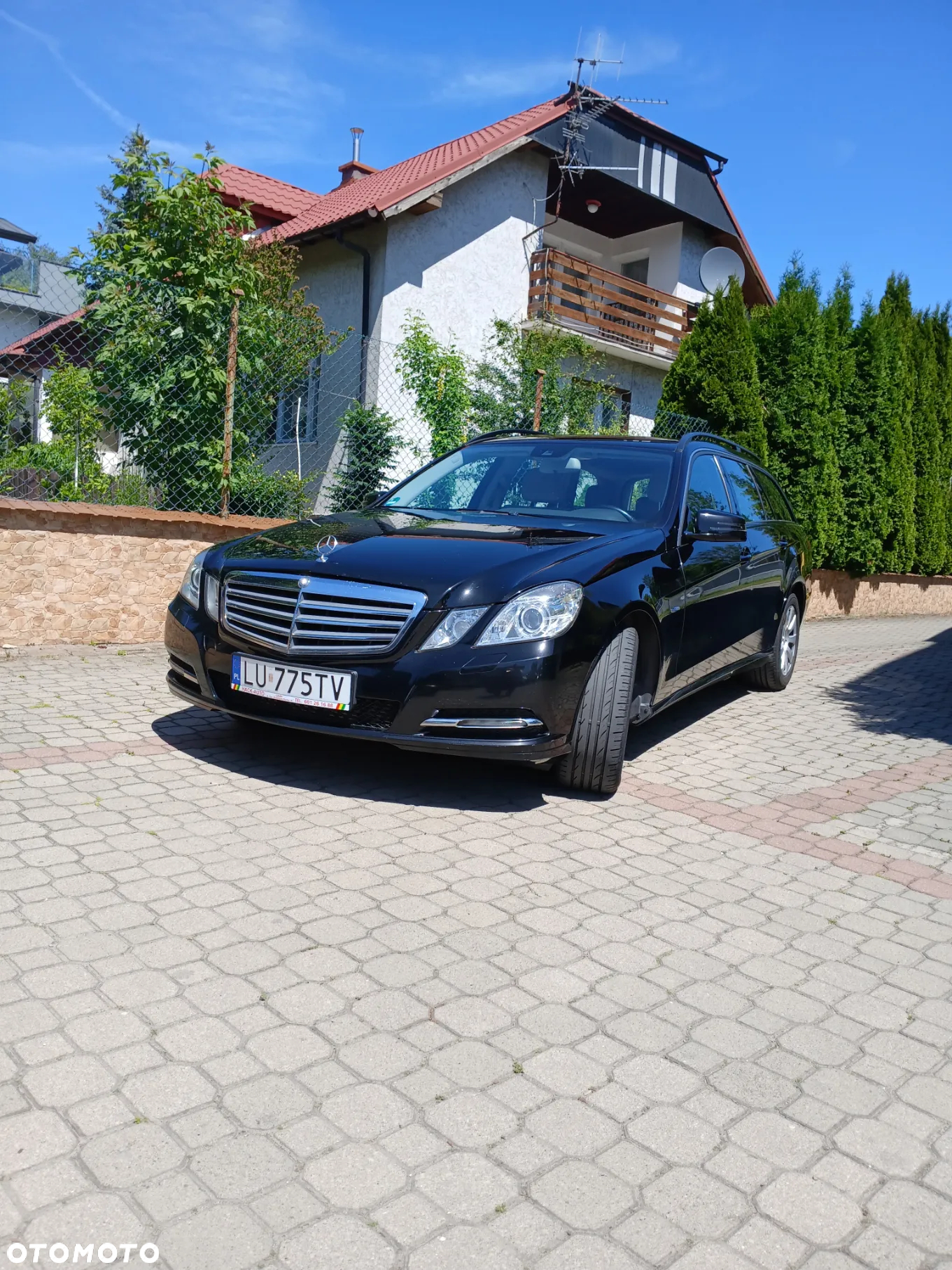 Mercedes-Benz Klasa E 250 CDI BlueEff - 2