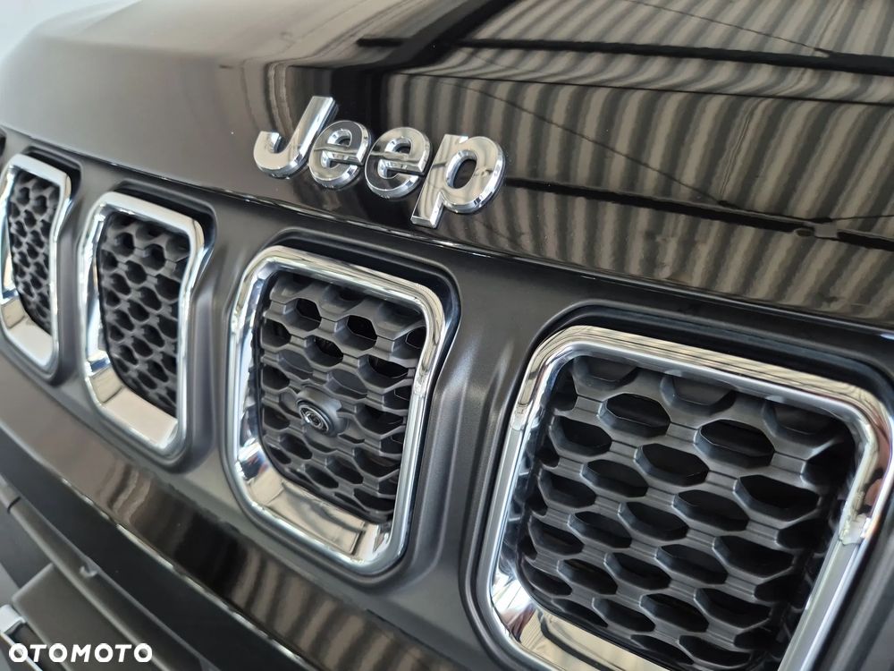Jeep Compass 1.5 T4 mHEV Limited FWD S&S DCT - 28