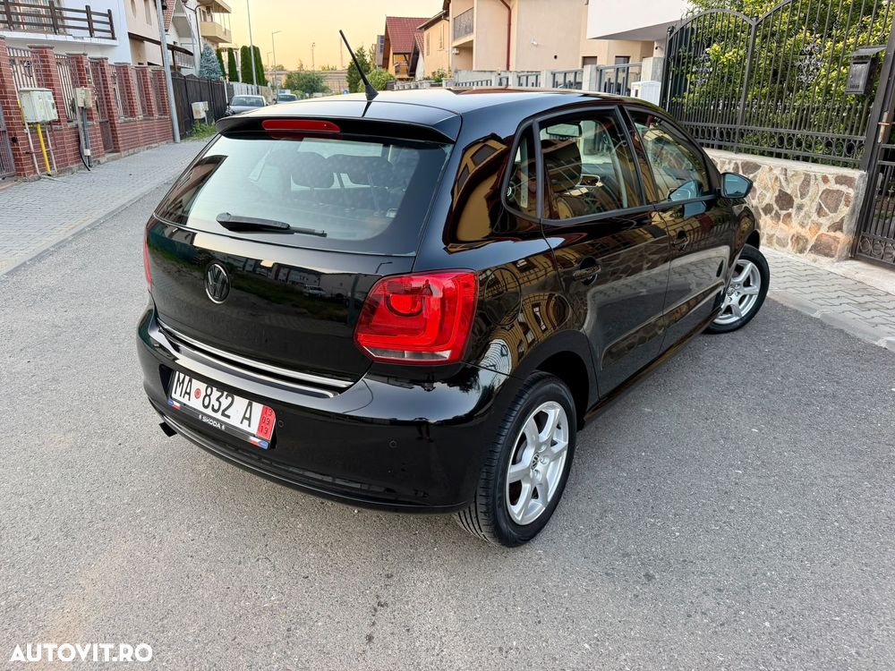 Volkswagen Polo 1.6 TDI Comfortline - 4