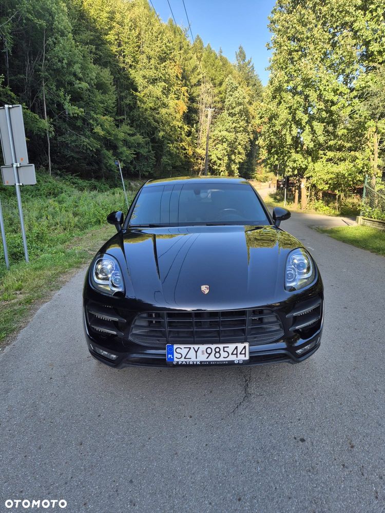 Porsche Macan Turbo PDK - 2