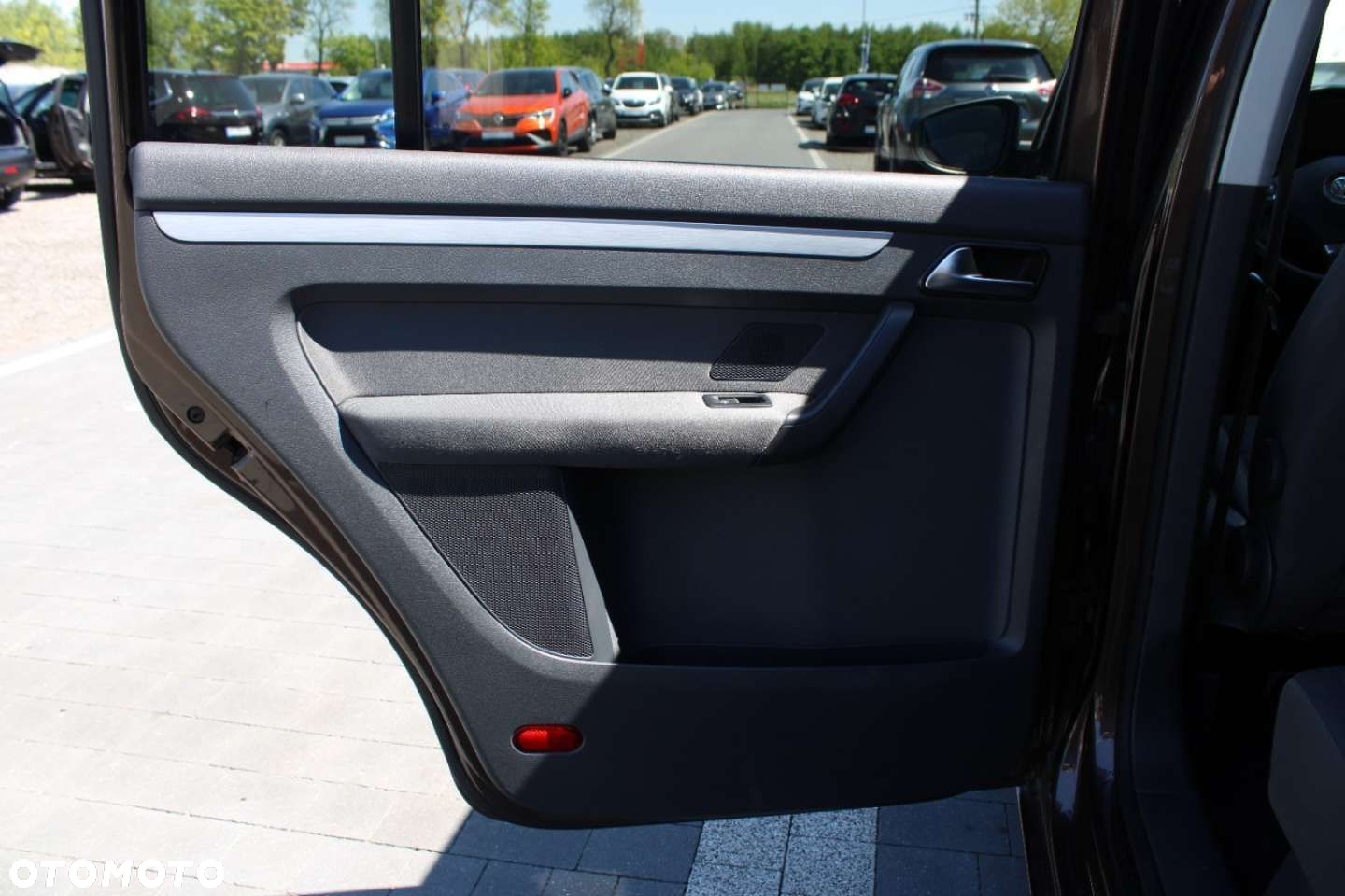 Volkswagen Touran - 22