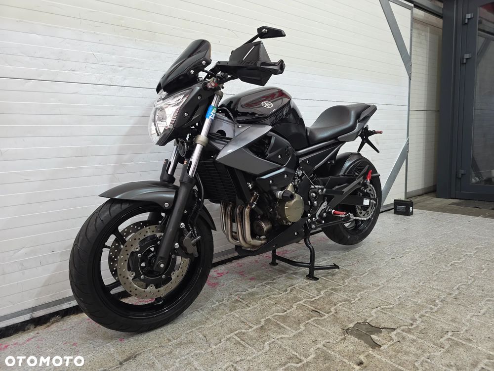 Yamaha XJ - 4