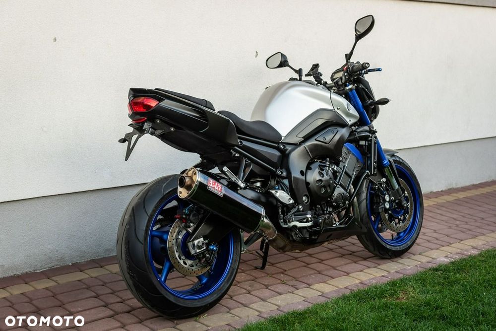 Yamaha FZ - 4