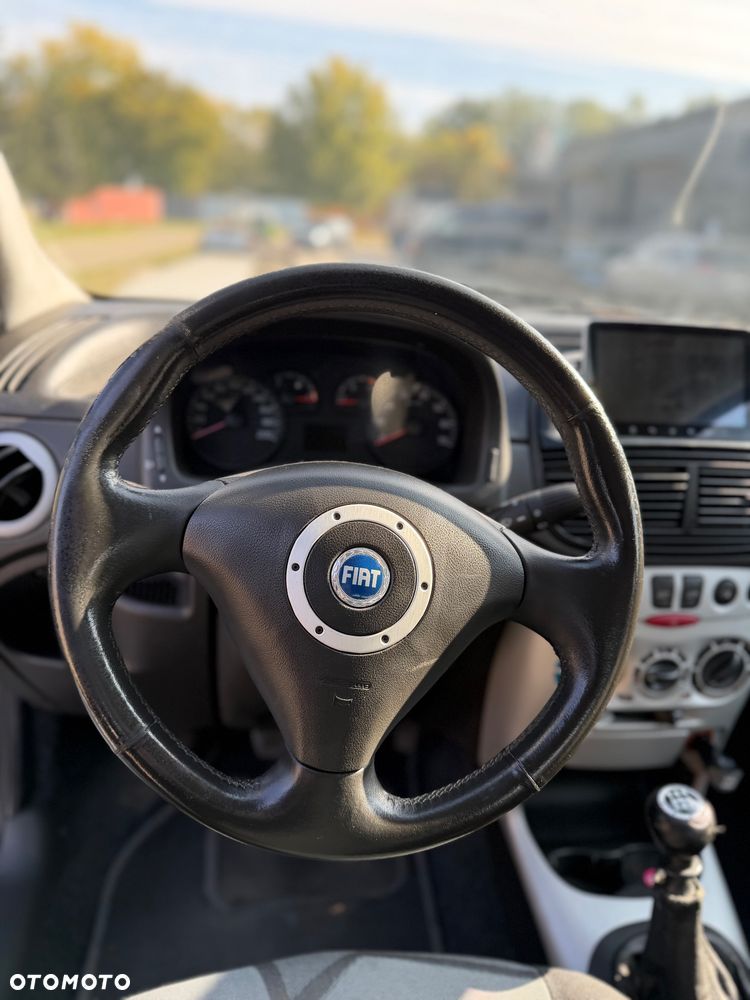 Fiat Punto - 12