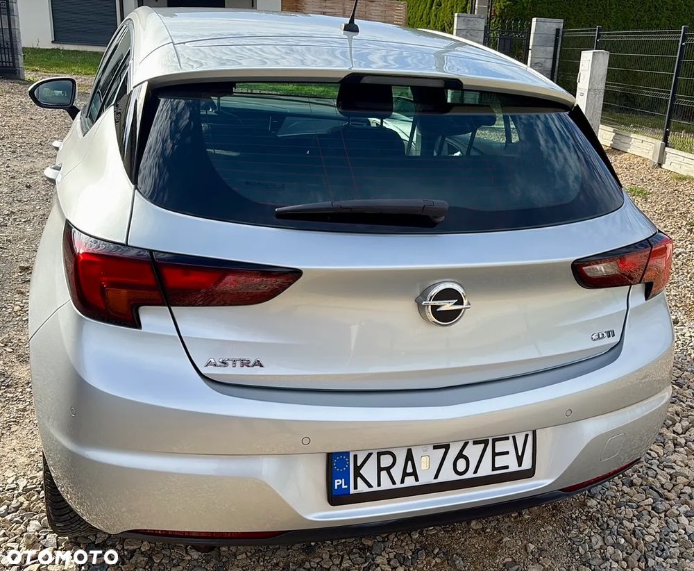 Opel Astra 1.6 CDTI Enjoy S&S - 2