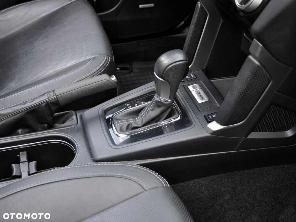 Subaru Forester 2.0 XT Platinum Lineartronic - 31