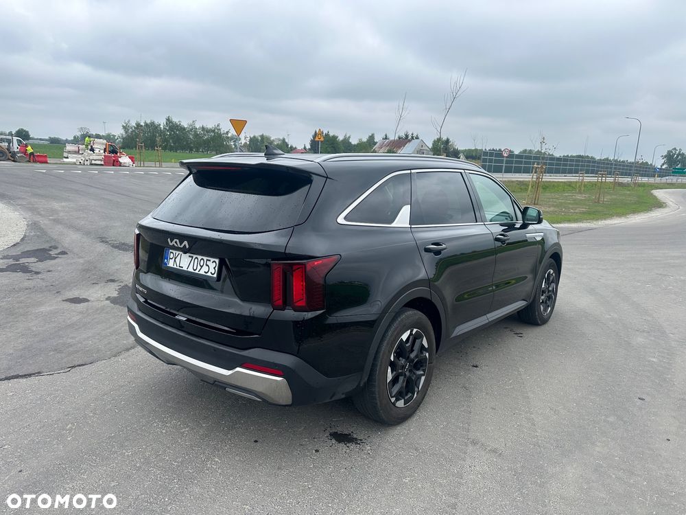 Kia Sorento - 12